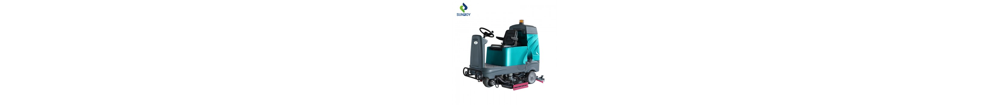 The cleaning effect of the driving floor scrubber in a certain textile factory